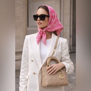 Chic Pink Designer Bandana Scarf Sunglasses Print Cotton Square Head Scarf New